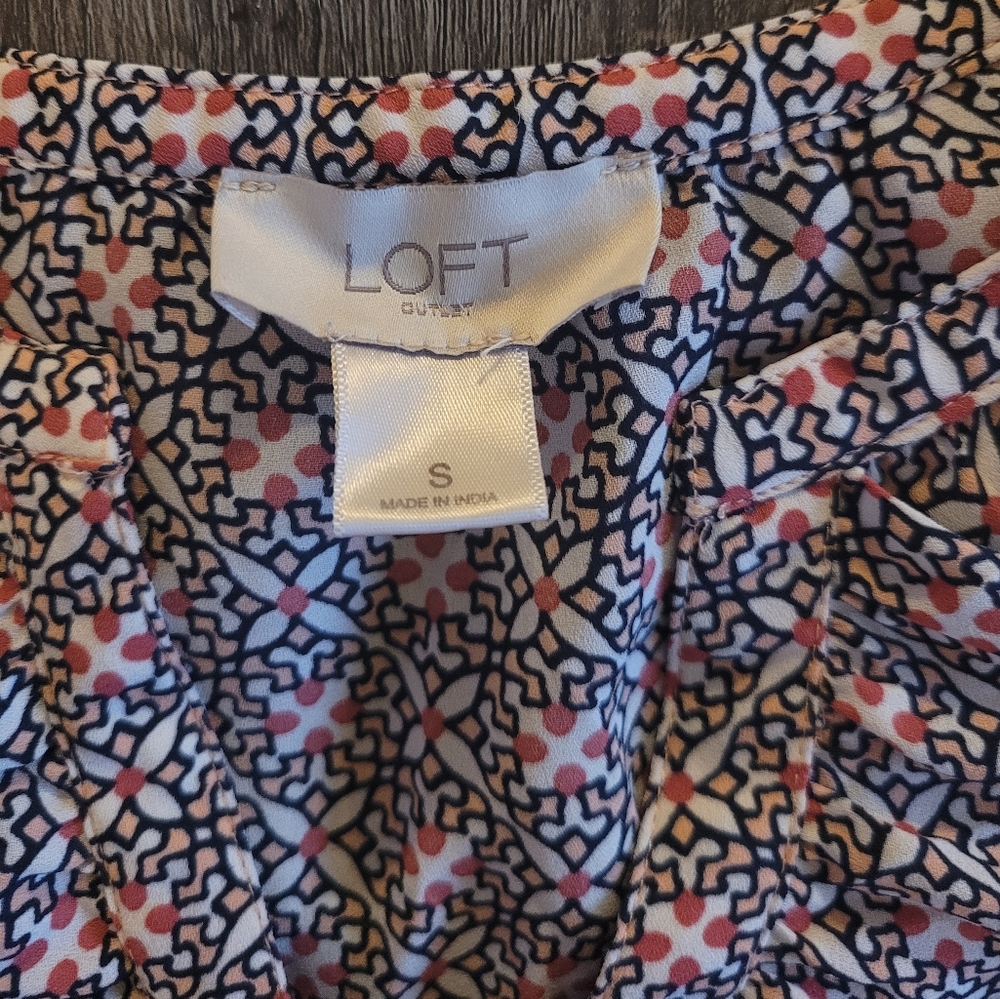LOFT Ruffle Blouse - Picture 2 of 3